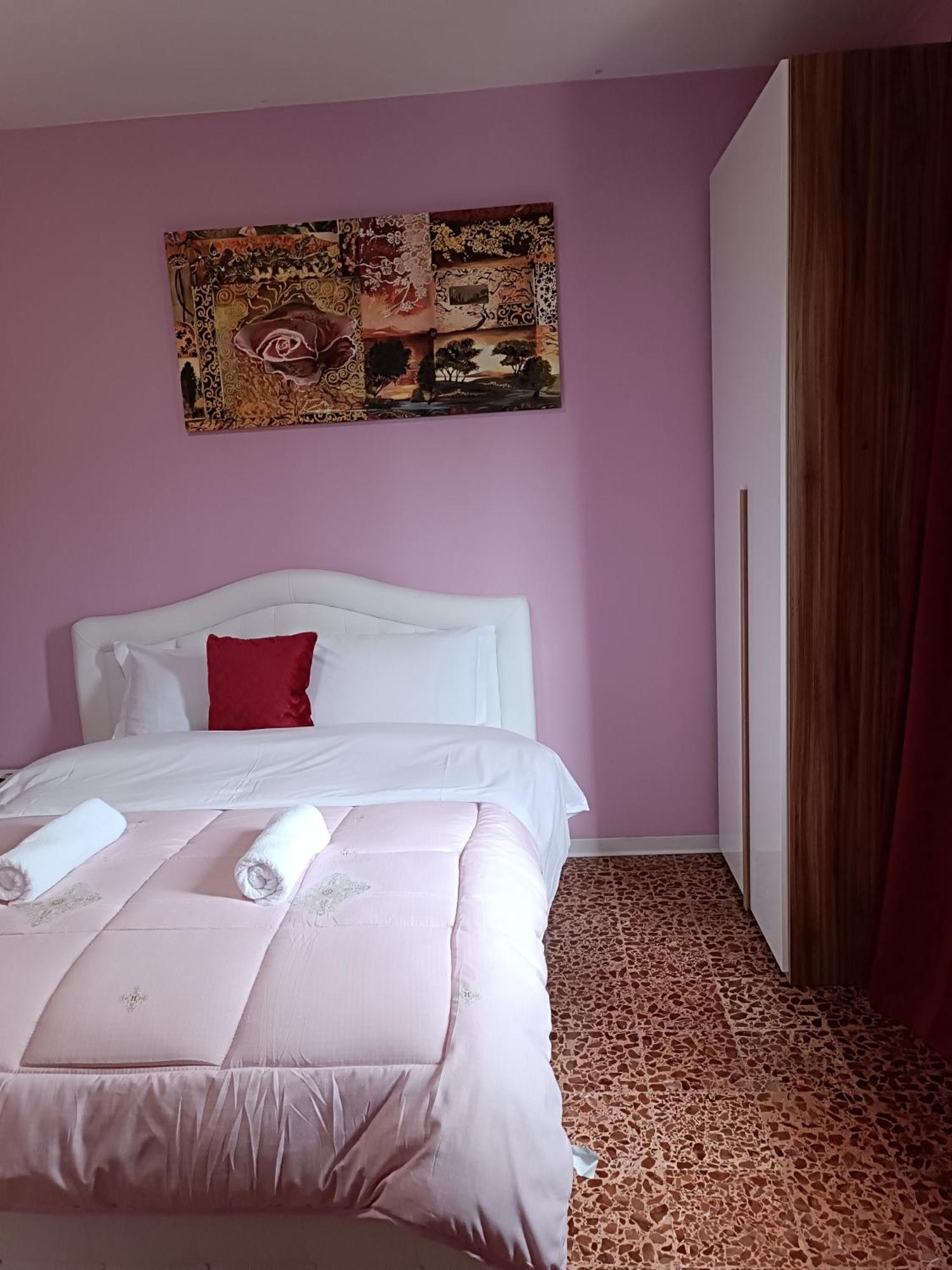 Bed and Breakfast Locazione Turistica 2 Tessera Exterior foto